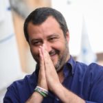 Porti chiusi, appello dei tifosi viola: “Salvini, fai andare in porto la trattativa!”
