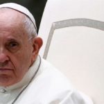 Papa sull’isola di Lesbo: Da lì scriverà l’enciclica “De familia naturali”